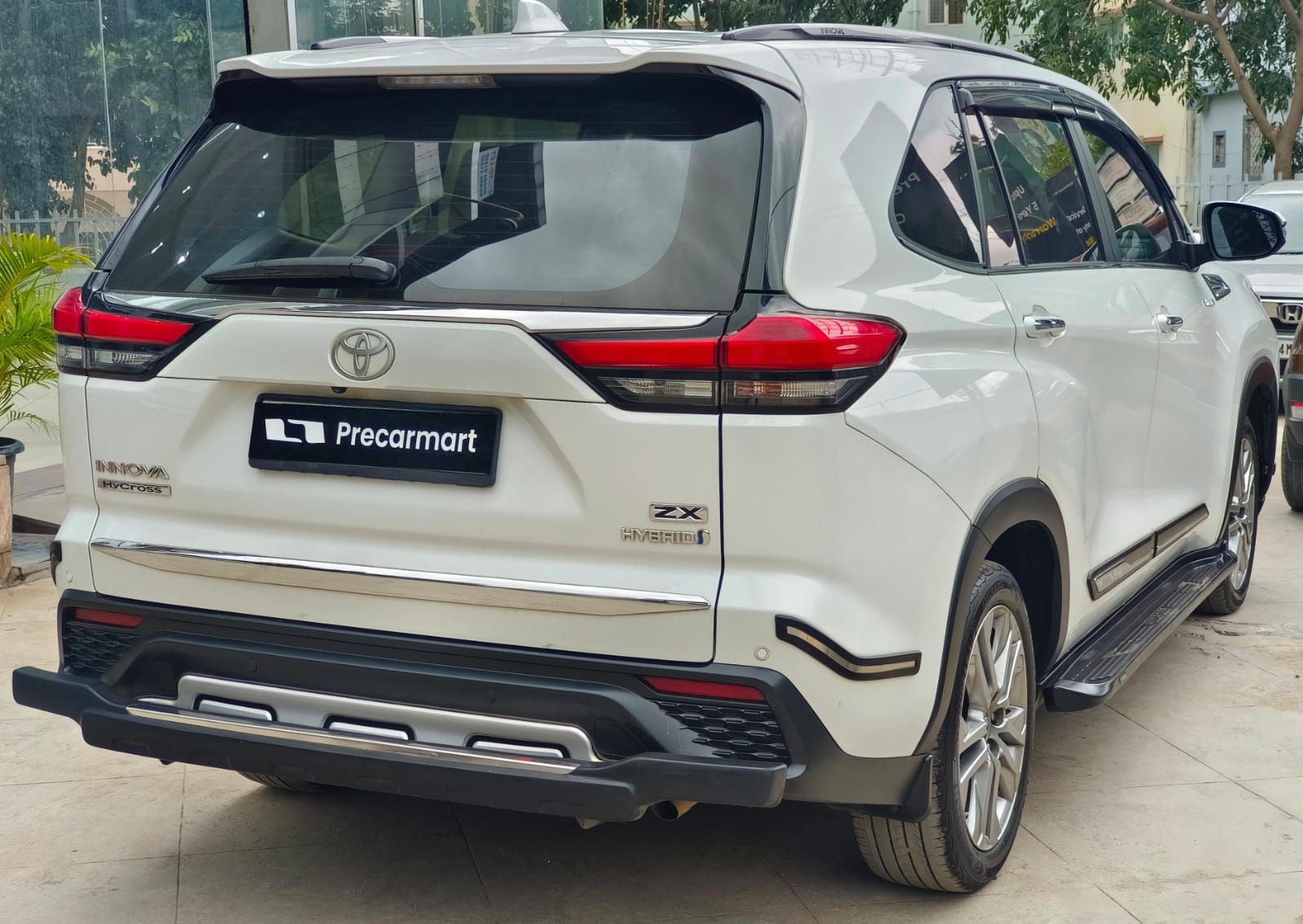 Precarmart - Buy Used - INNOVA HYCROSS HYBRID ZX OPT (7S)
