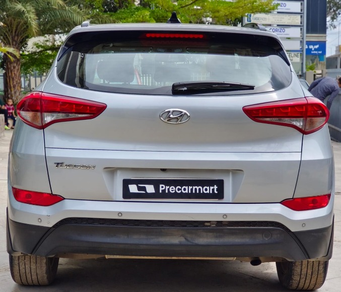 HYUNDAI TUCSON VTVT AUTO GLS 2WD-PETROL