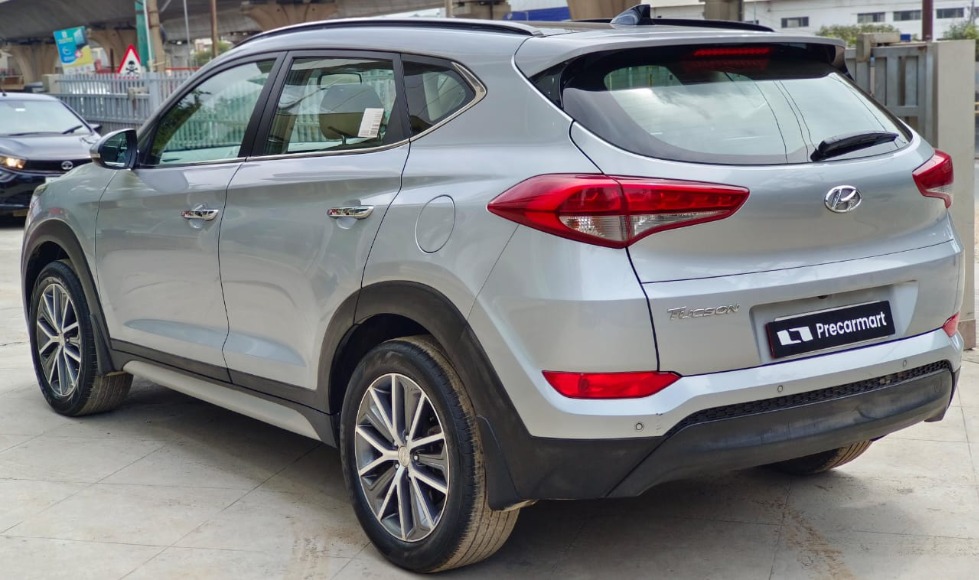 HYUNDAI TUCSON VTVT AUTO GLS 2WD-PETROL