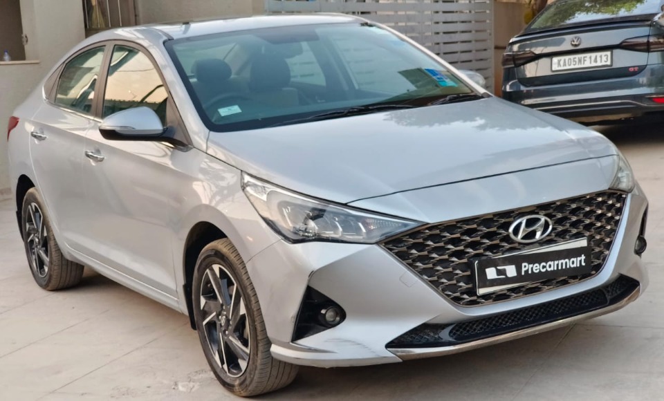 Precarmart - Buy Used -VERNA 1.5 MPI SX (O) IVT