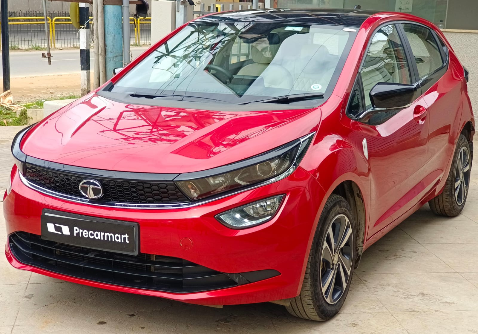 TATA ALTROZ XZ PLUS S DCA