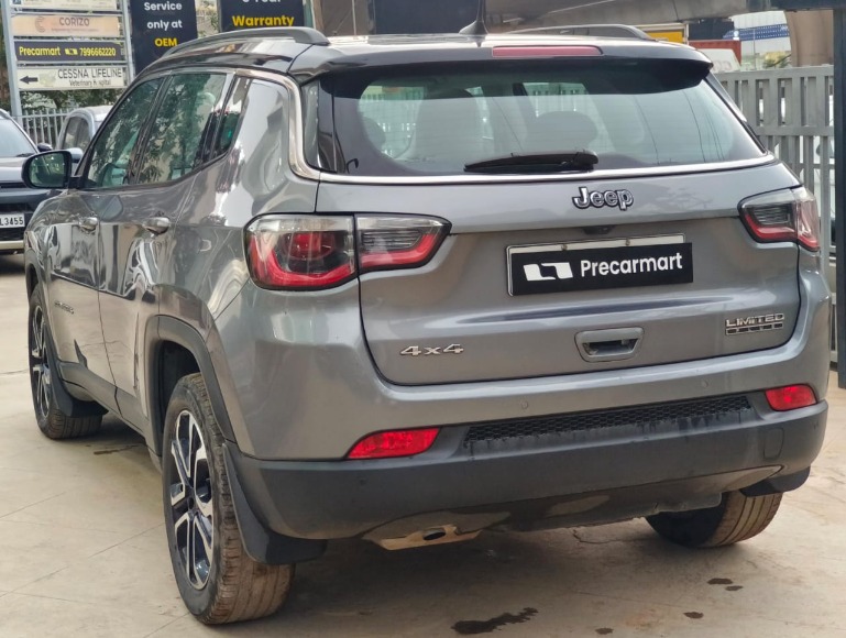 Precarmart - Buy Used -COMPASS LIMITED PLUS 4*4 AT